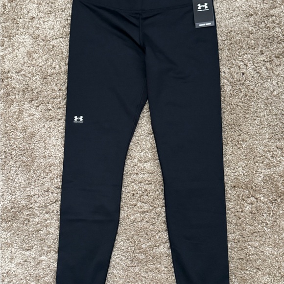 Under Armour Pants - NWT Under Armour Women’s Compression Black Leggings